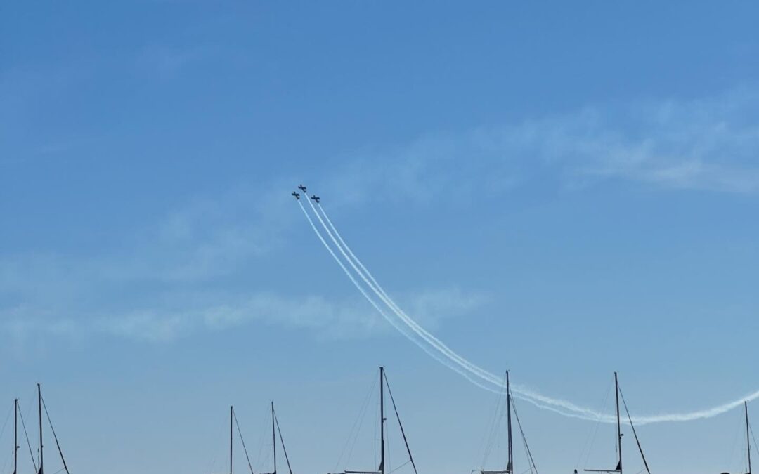 Aire 25: El Festival Aéreo que Vuelve a Llenar de Orgullo los Cielos de La Ribera